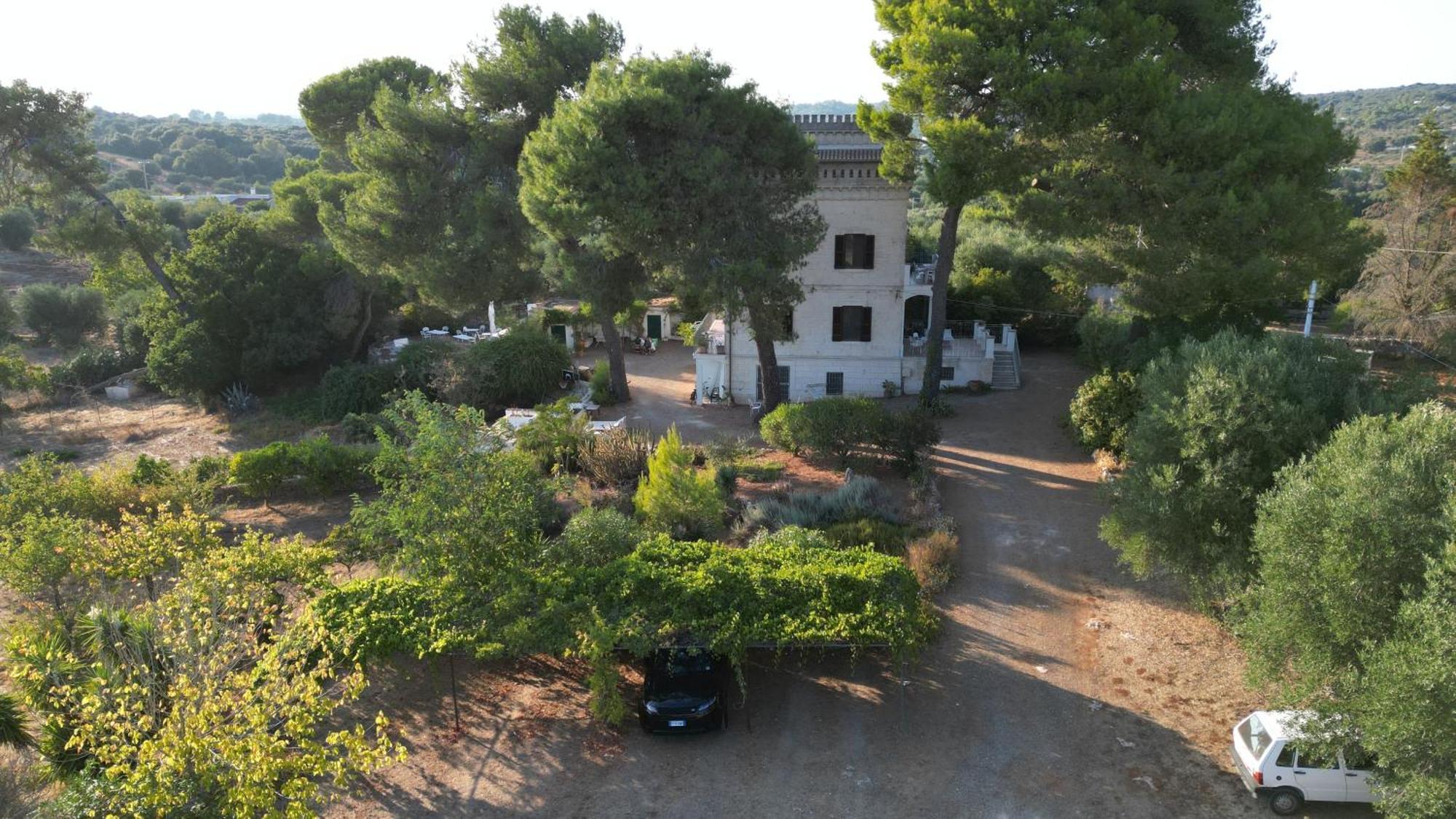 Torre Marinella Pensionat Ostuni Eksteriør billede